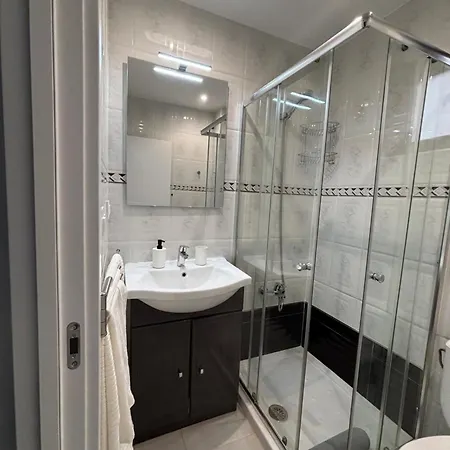 Arena Apartment *
